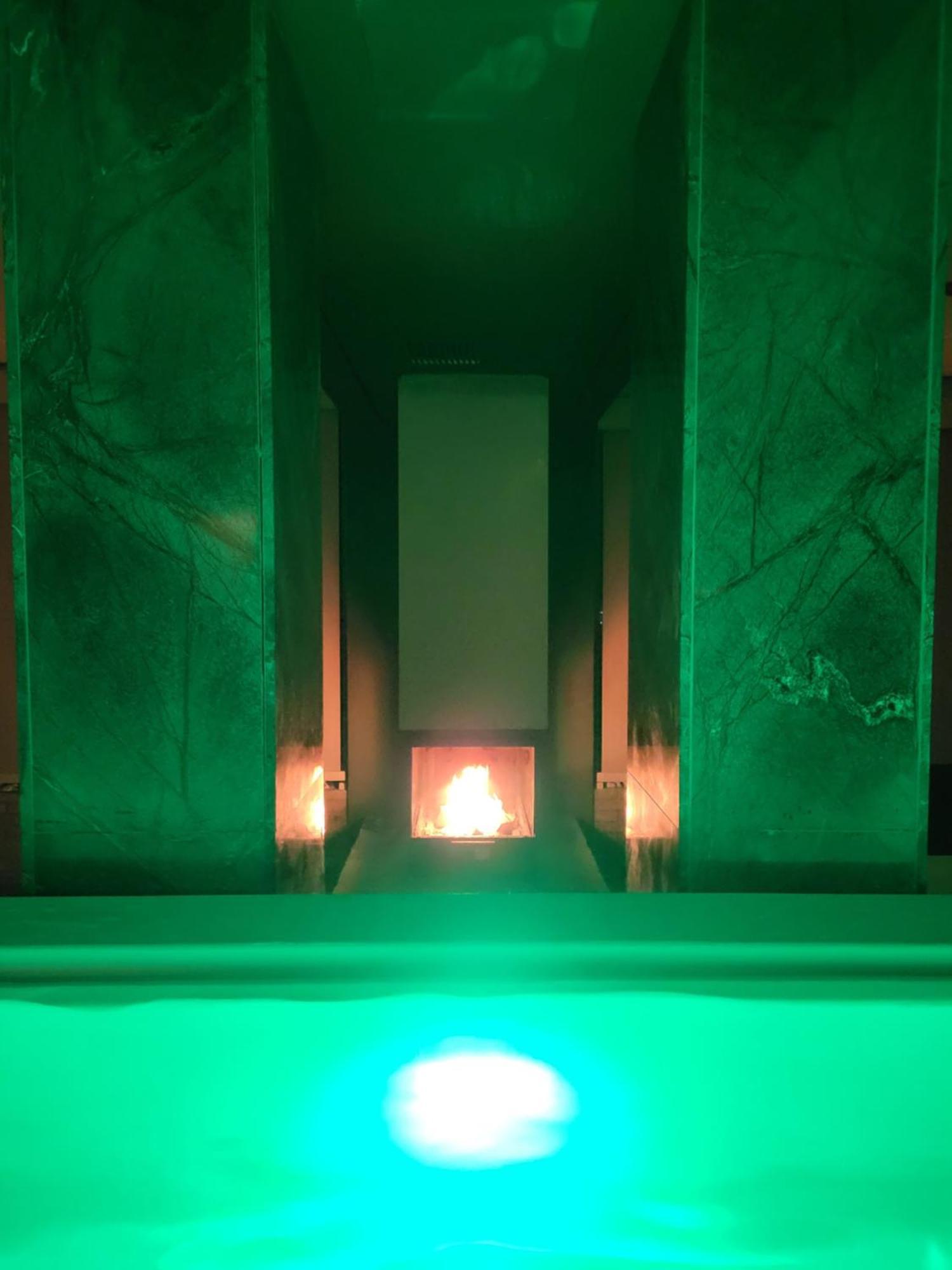 Bellavista Suite Spa Staffolo ภายนอก รูปภาพ